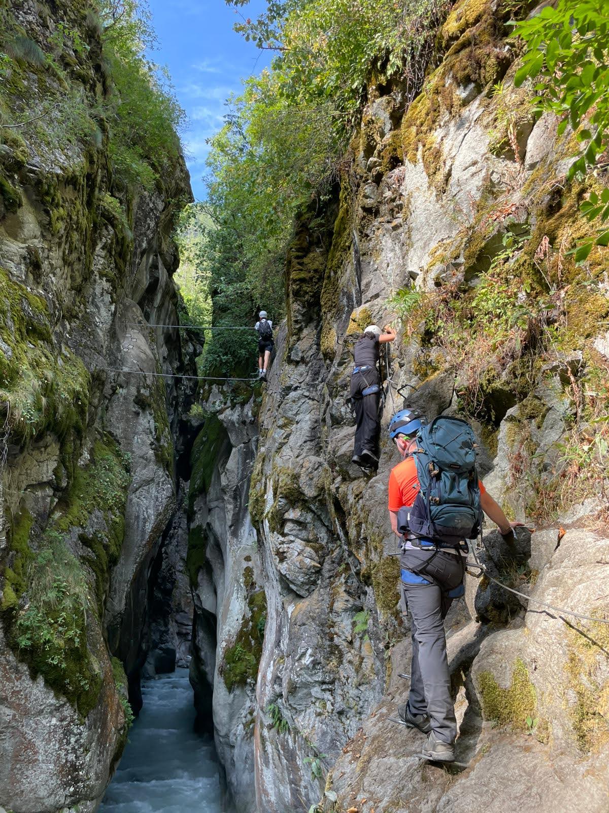 Hiking & Expeditions